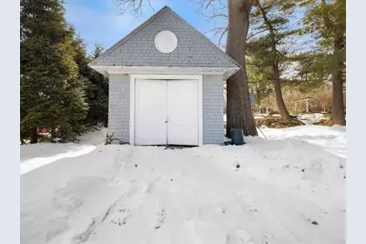 207 Pleasant Street, Milton, MA 02186 - Photo 23