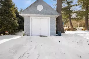 207 Pleasant St, Milton, MA 02186 - Photo 23