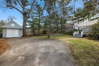207 Pleasant Street, Milton, MA 02186 - Photo 11
