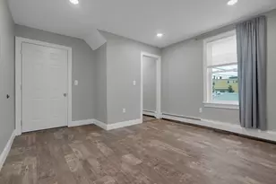 71 Cypress St, Watertown, MA 02472 - Photo 9