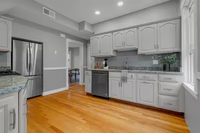 71 Cypress St #1, Watertown, MA 02472 - Photo 7