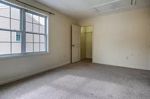 318 Crescent St, Fall River, MA 02720 - Photo 11