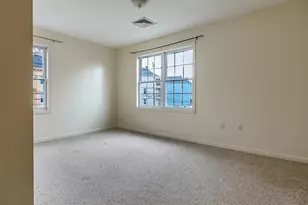 318 Crescent St, Fall River, MA 02720 - Photo 13