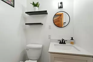 178 W Pomeroy Ln, Amherst, MA 01002 - Photo 11