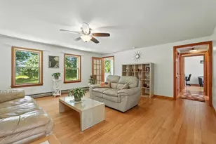 178 W Pomeroy Ln, Amherst, MA 01002 - Photo 5