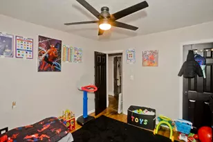 35 Merrimac Ave, Springfield, MA 01105 - Photo 25