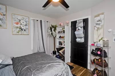 35 Merrimac Ave, Springfield, MA 01105 - Photo 23