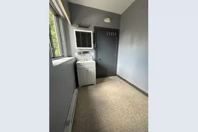 1 Cheever St, Danvers, MA 01923 - Photo 5