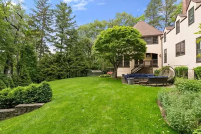 85 Gate House Road, Newton, MA 02467 - Photo 17