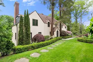 85 Gate House Rd, Newton, MA 02467 - Photo 17