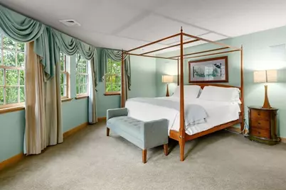 85 Gate House Road, Newton, MA 02467 - Photo 9