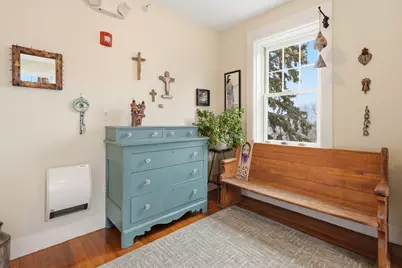 52 Thurston St #3, Somerville, MA 02145 - Photo 3