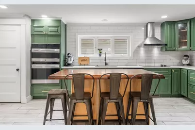 60 Taunton, Boston, MA 02136 - Photo 15