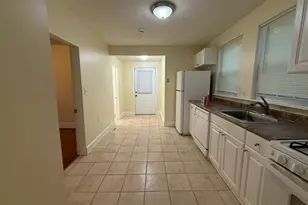 15 Avon, Revere, MA 02151 - Photo 7