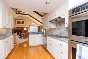 6 Enslin Rd, Needham, MA 02492 - Photo 5