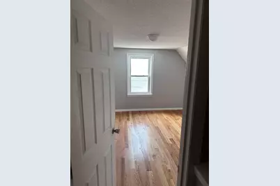 48 Hastings St #2, Lowell, MA 01851 - Photo 11