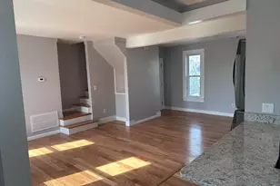 48 Hastings St, Lowell, MA 01851 - Photo 9