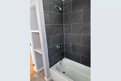 48 Hastings St #2, Lowell, MA 01851 - Photo 15