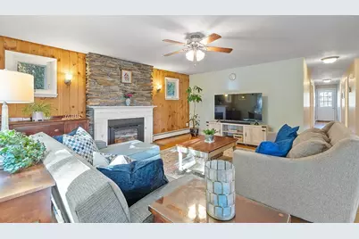 72 Central St, Berlin, MA 01503 - Photo 11