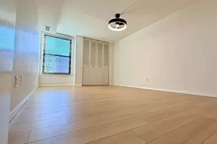 30 Shrewsbury Green Dr, Shrewsbury, MA 01545 - Photo 9