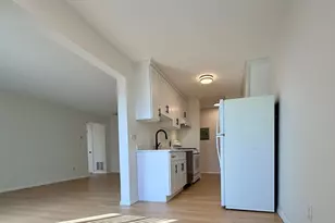 30 Shrewsbury Green Dr, Shrewsbury, MA 01545 - Photo 11