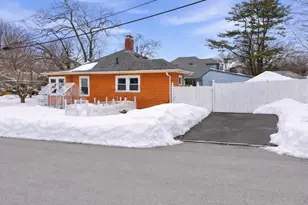 469 Loring Ave, Salem, MA 01970 - Photo 3