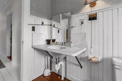 852 Hale St, Beverly, MA 01915 - Photo 23