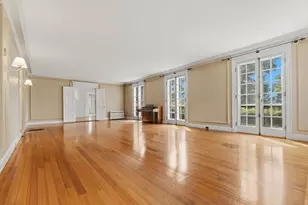 852 Hale St, Beverly, MA 01915 - Photo 9