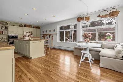 852 Hale St, Beverly, MA 01915 - Photo 21