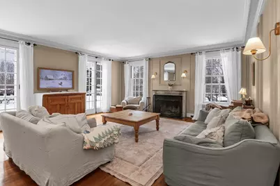 852 Hale St, Beverly, MA 01915 - Photo 9