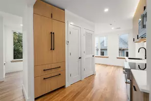 58 Kent, Brookline, MA 02445 - Photo 3