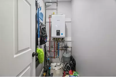 99 Washington St, Gardner, MA 01440 - Photo 31