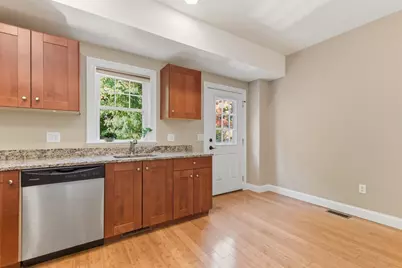 8 Saint Marys Way #8, Marlborough, MA 01752 - Photo 7