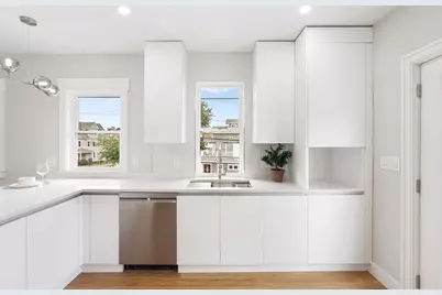 86 Cypress St #1, Watertown, MA 02472 - Photo 15