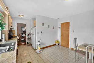 53 Sycamore, Everett, MA 02149 - Photo 23