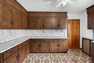 53 Sycamore, Everett, MA 02149 - Photo 9