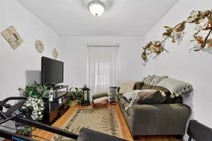 53 Sycamore, Everett, MA 02149 - Photo 15