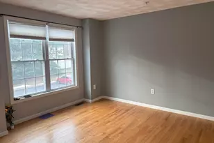 933 Varnum Ave, Lowell, MA 01854 - Photo 9