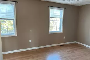 933 Varnum Ave, Lowell, MA 01854 - Photo 17