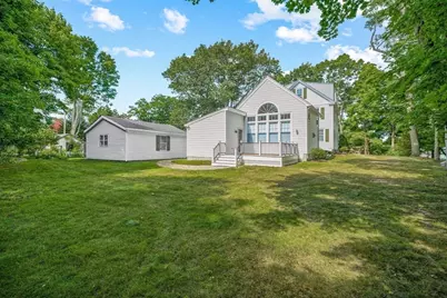 20 Donizetti St, Wellesley, MA 02482 - Photo 23