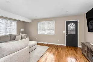 19 Quincy Way, Attleboro, MA 02703 - Photo 11