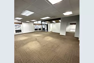 670 Pleasant St, Brockton, MA 02301 - Photo 5