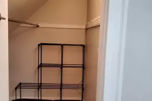 25 Kimberly Ave, Springfield, MA 01108 - Photo 17