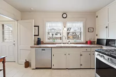 17 Carisbrooke St, Andover, MA 01810 - Photo 17