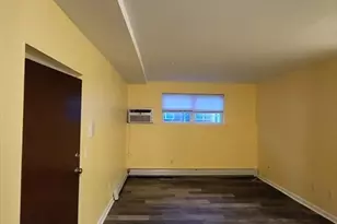 361 Hildreth St, Lowell, MA 01850 - Photo 9