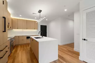 58 Kent, Brookline, MA 02445 - Photo 3