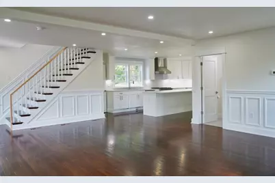 281 Forest St, Arlington, MA 02474 - Photo 3