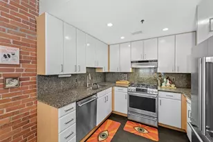 9 W Broadway, Boston, MA 02127 - Photo 5