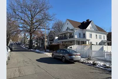 21 Merwin St, Springfield, MA 01107 - Photo 3