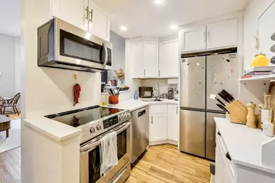 298 Commonwealth Ave #202, Boston, MA 02116 - Photo 5